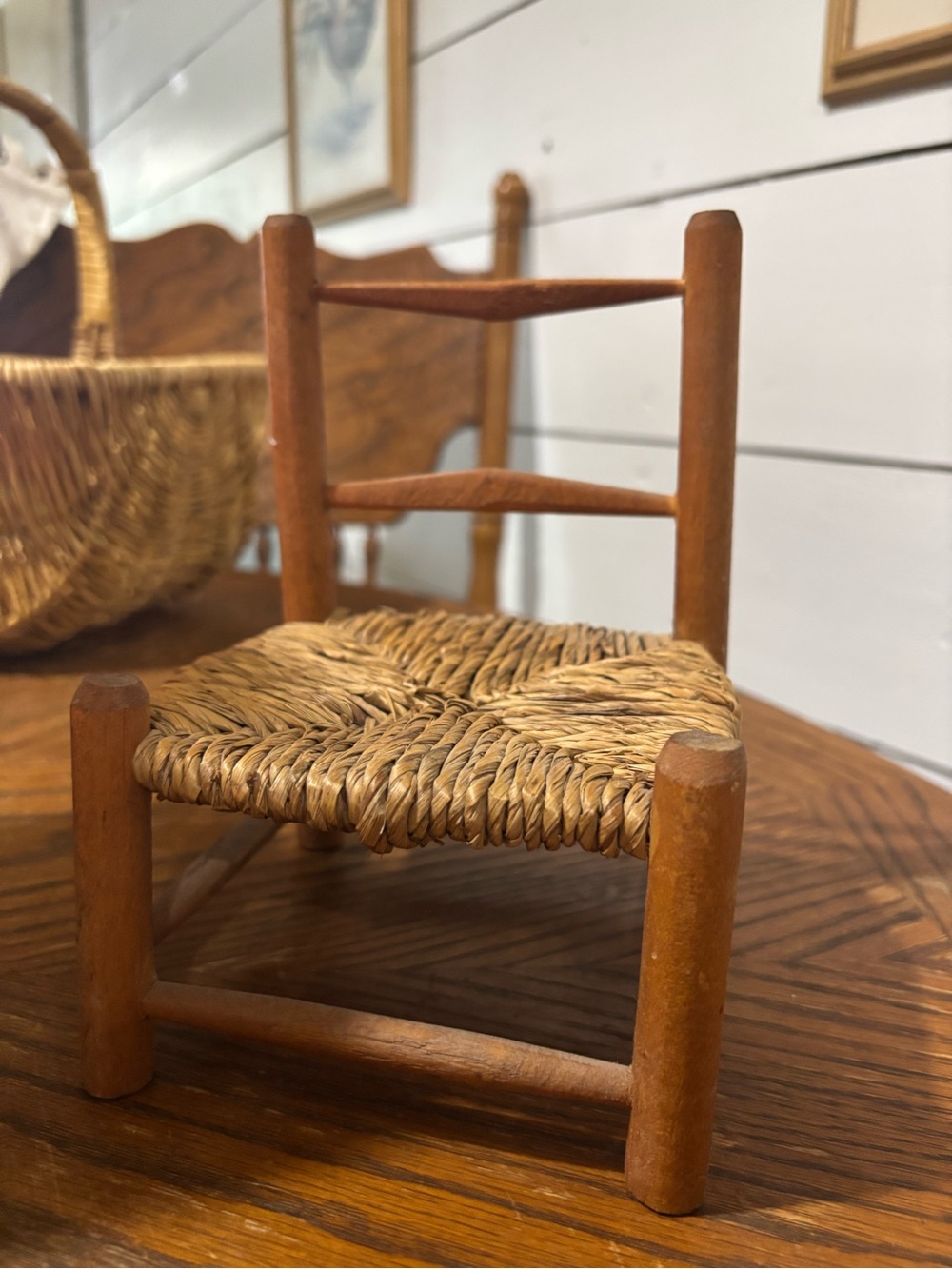 Vintage Style Woven Mini Chair Accent Decor - Brown